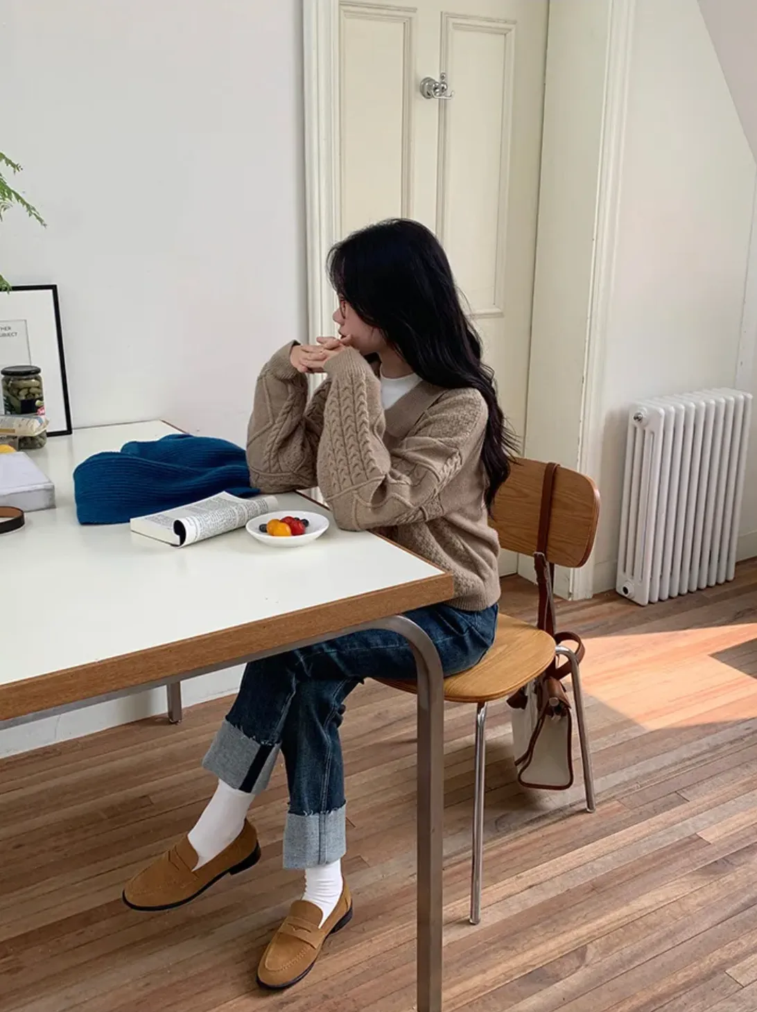 [ Korean Style] Solid Color Cozy Turn-down Zipper Collar Cable Knit Sweater