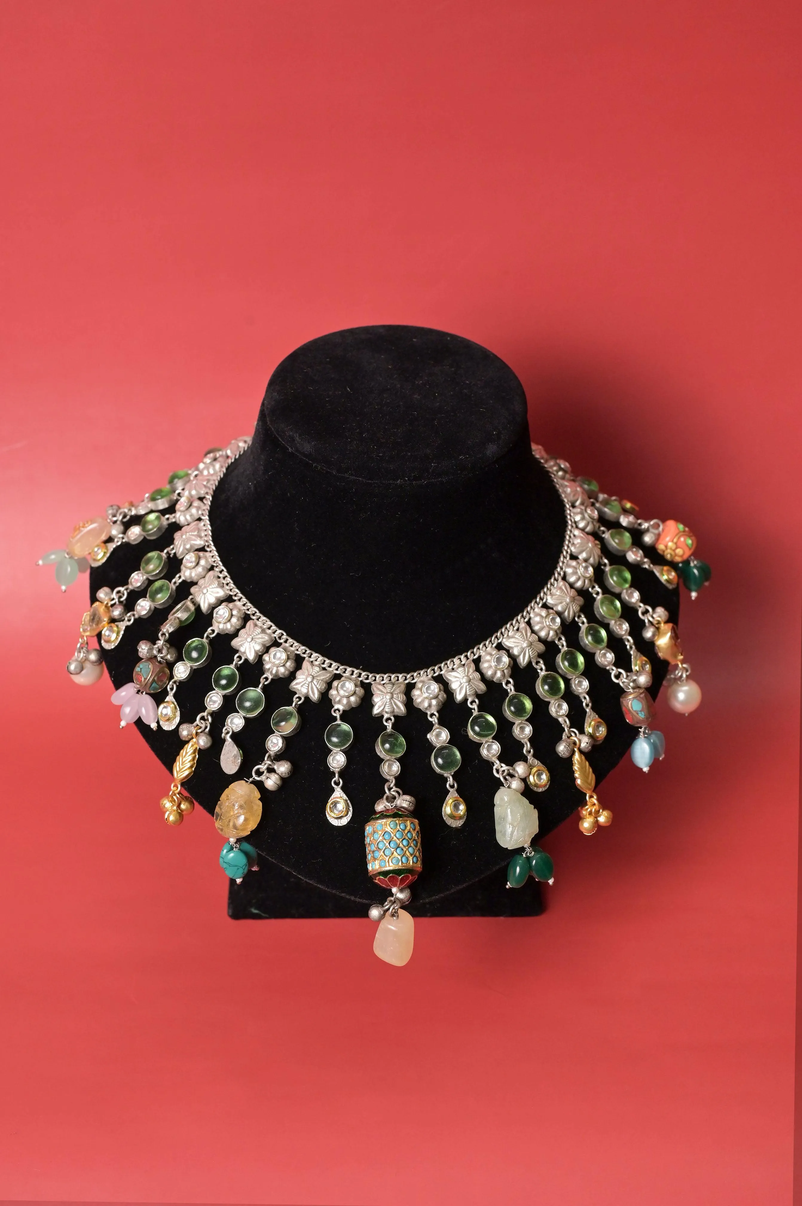 92.5 Silver Polish Handmade Marwar Style Necklace with Monalisa Stone Cutwork