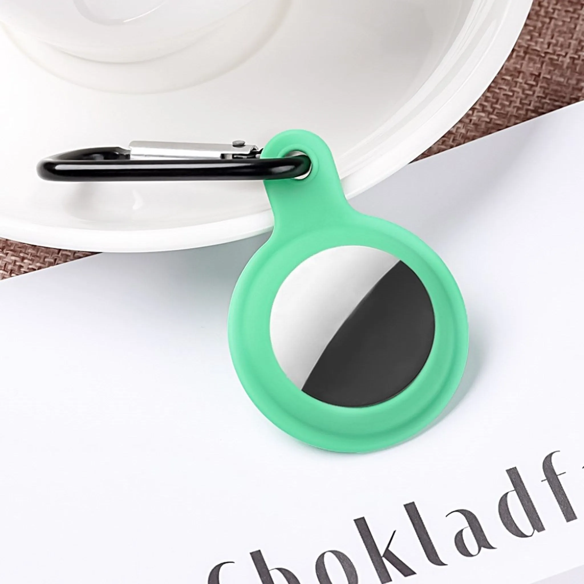 AirTags soft silicone cover with hook - Green