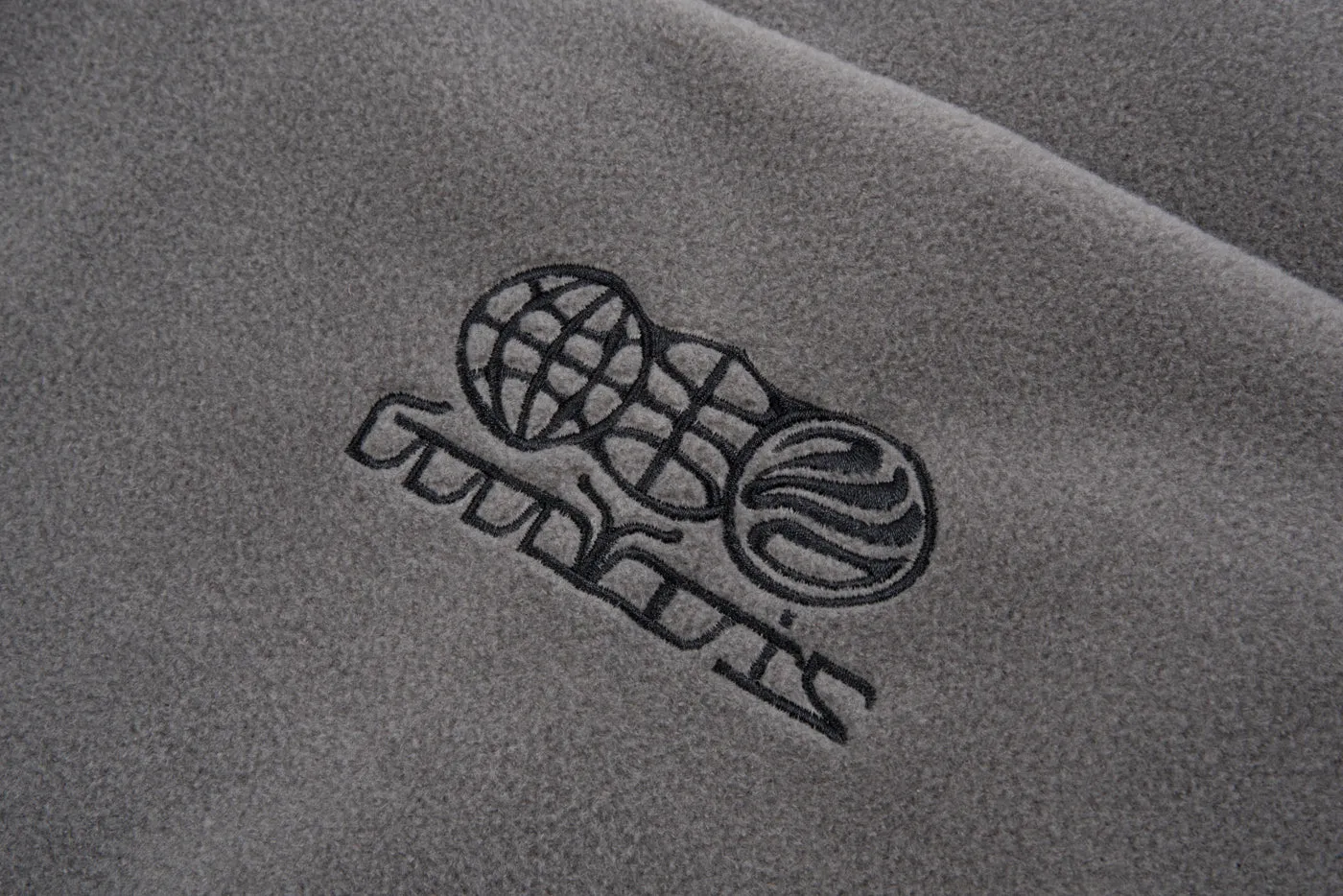 ALIEN REV. PADDED FLEECE VEST GREY