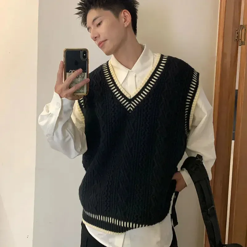 American Fashion Retro V-neck College Style Sweater Vest for Men Autumn and Winter Loose Casual Patchwork Couple Sweater Vest