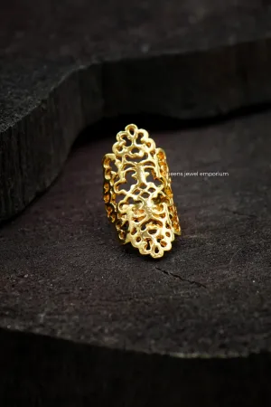 Women's Pearl Ring