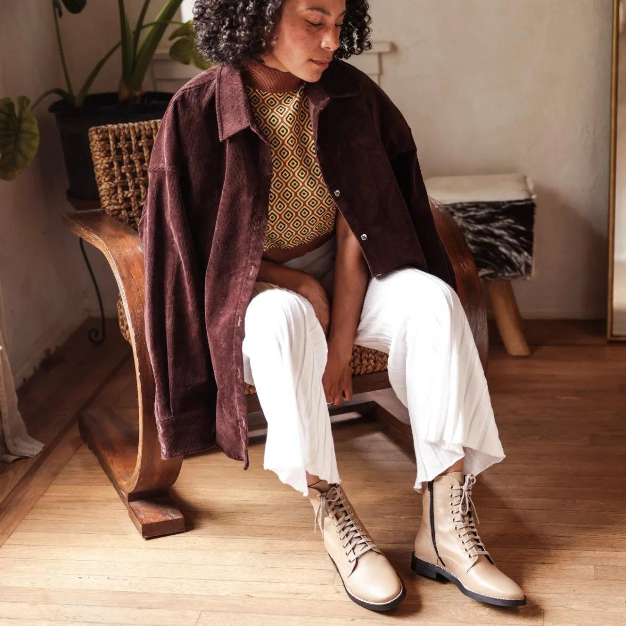 Asti Due - Beige Leather COMING BACK SOON