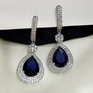 Audrey Favorable Danglers