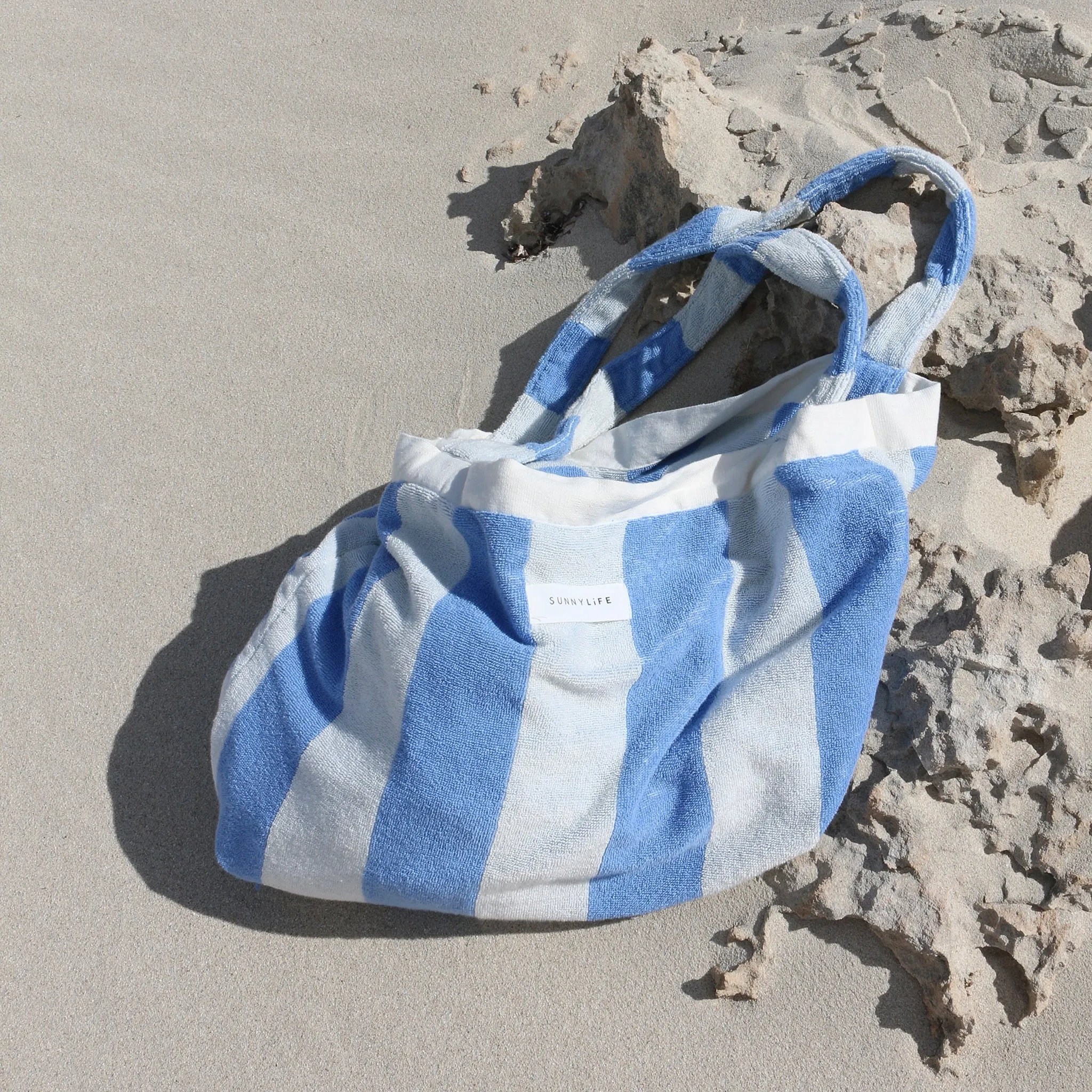 Beach Towel 2-in-1 Tote Bag | Le Weekend Mid Blue Cream