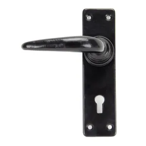 Black Smooth Lever Lock Set | From The Anvil