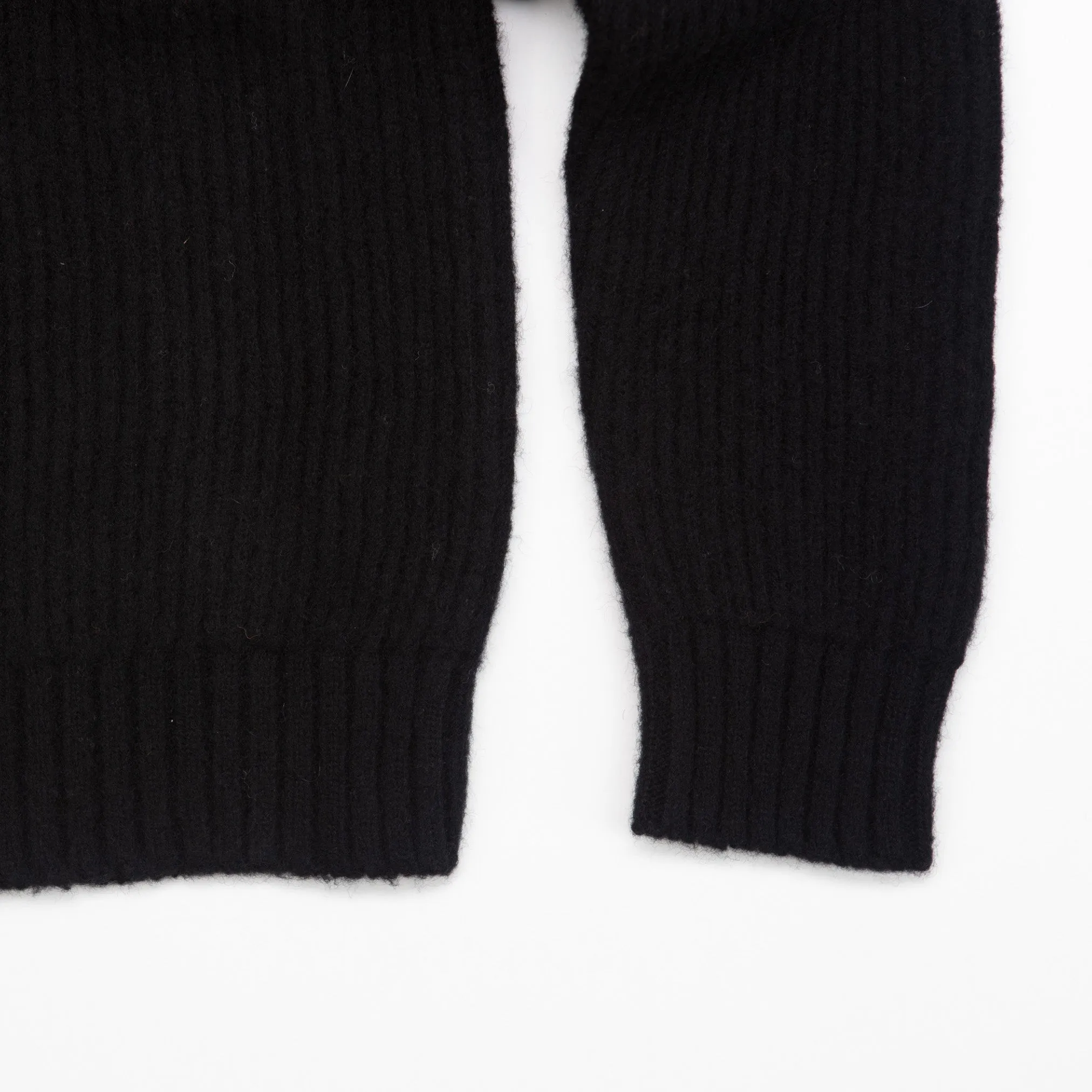Brushed Shetland Crewneck in Black