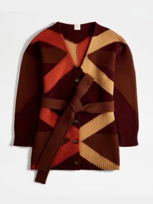 Cardigan in wool