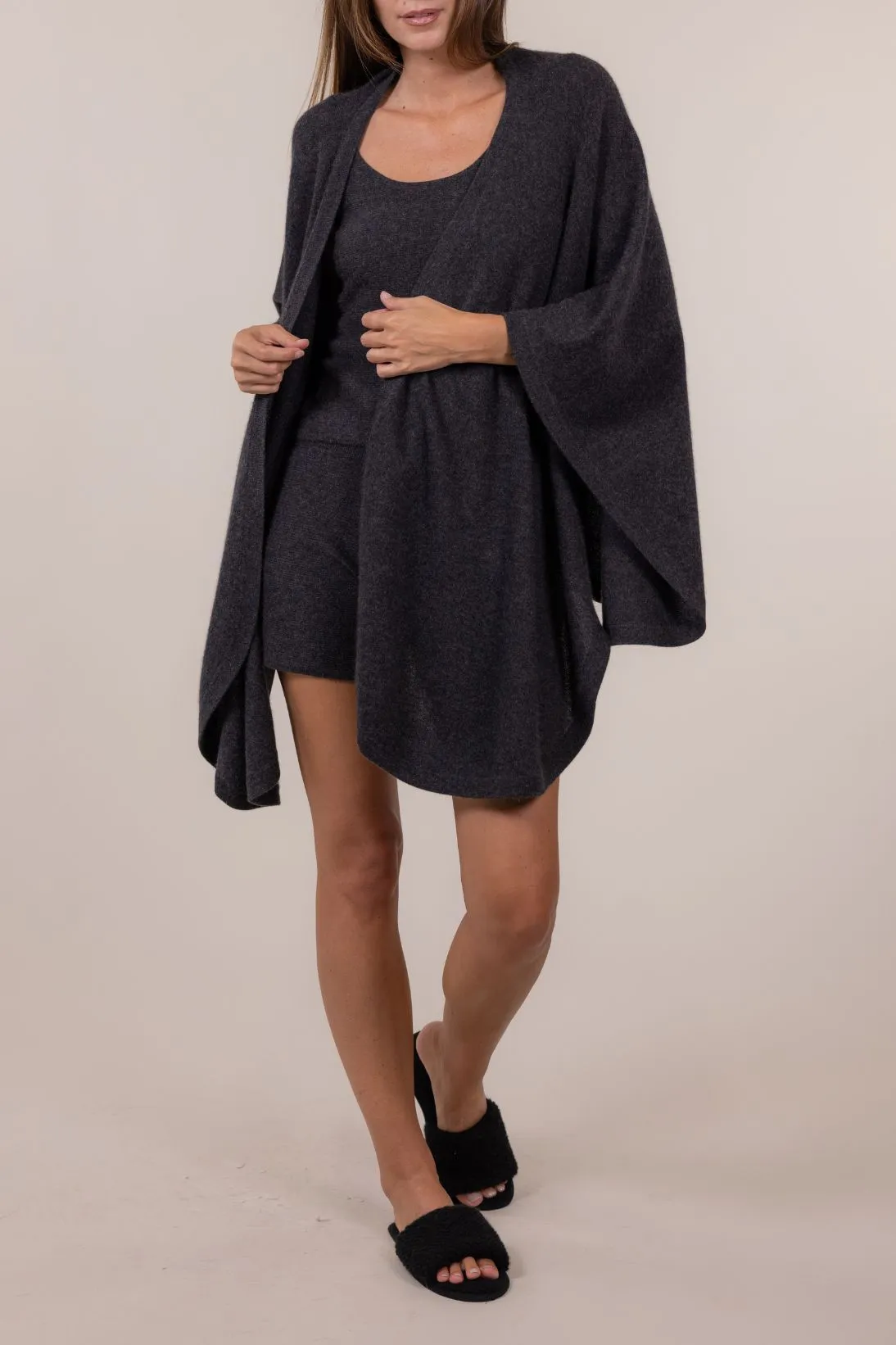 CASHMERE CAPE