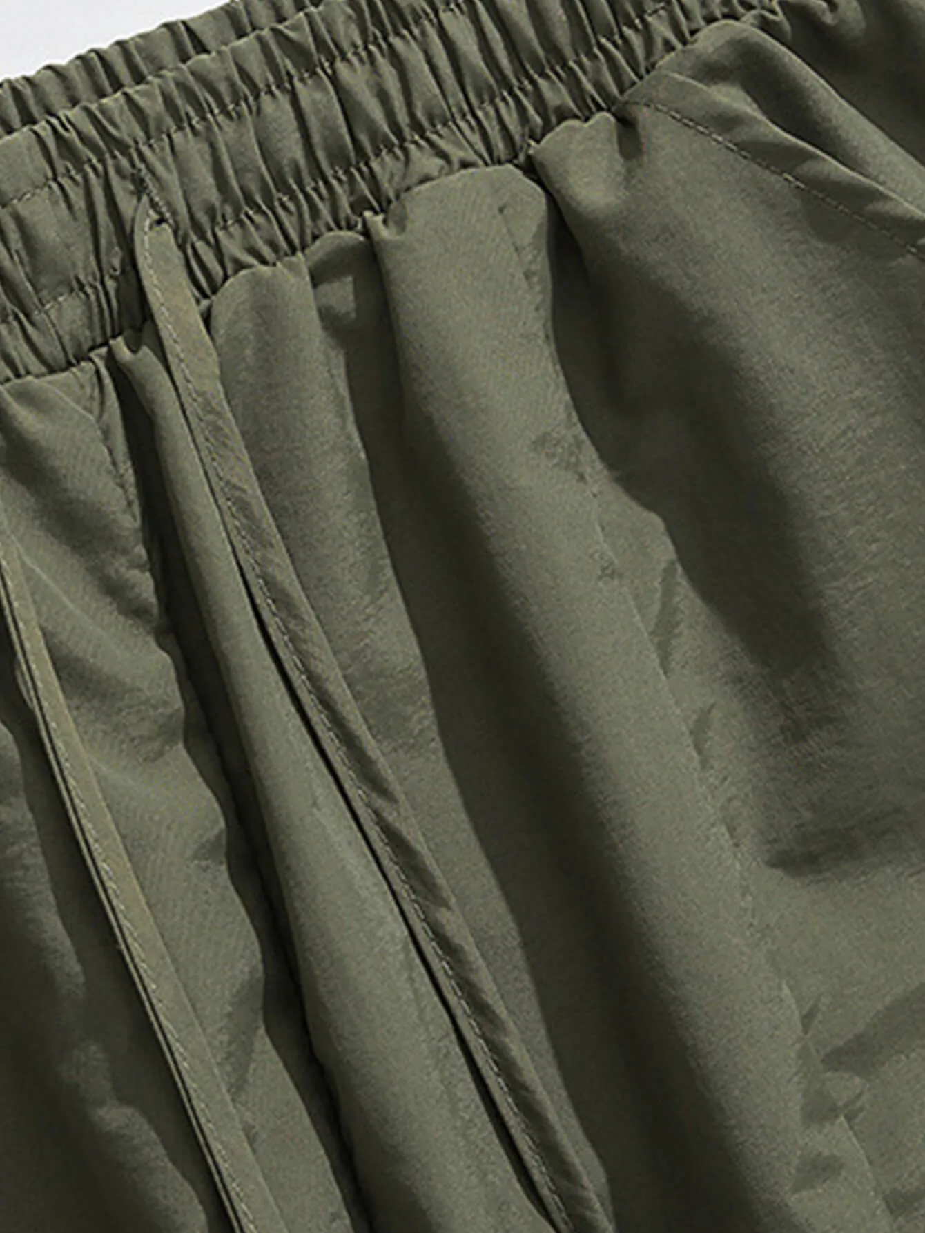 Casual And Versatile Large Pocket Design Pleated Loose Outdoor Trousers