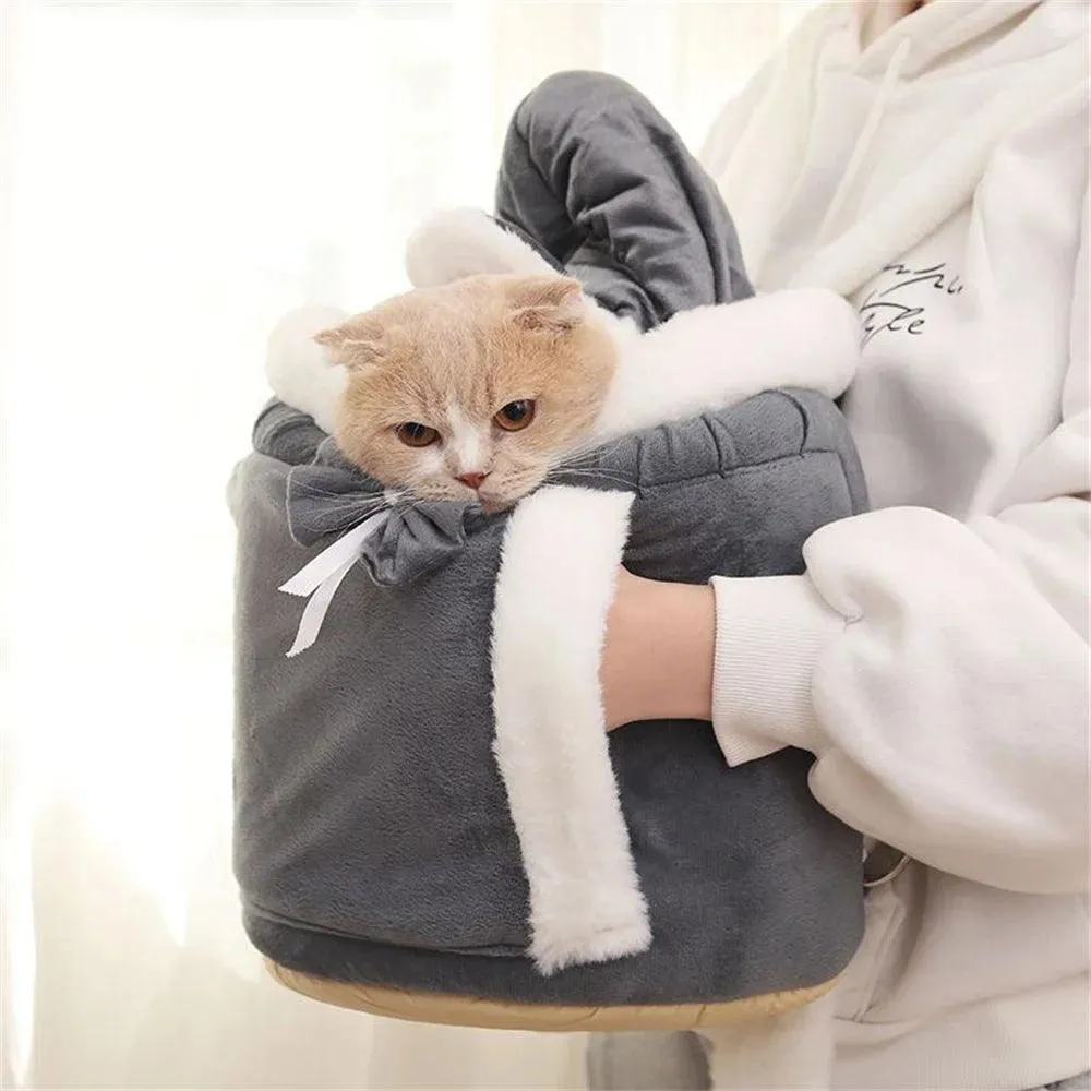 Chihuahua Winter Velvet Dog Carrier Backpack: Cozy & Stylish Travel Companion