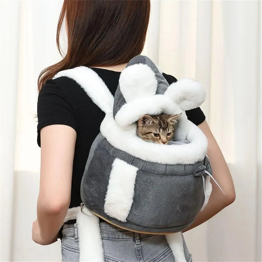 Chihuahua Winter Velvet Dog Carrier Backpack: Cozy & Stylish Travel Companion