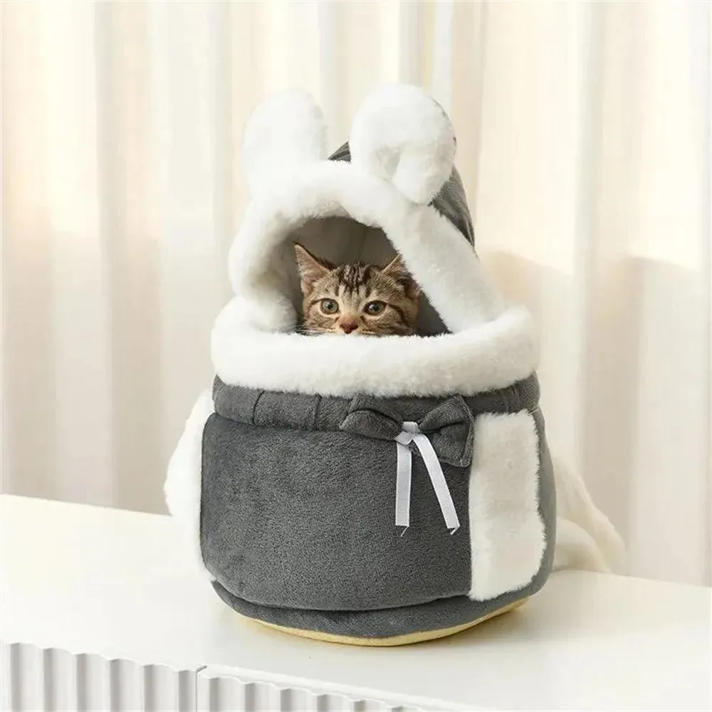 Chihuahua Winter Velvet Dog Carrier Backpack: Cozy & Stylish Travel Companion