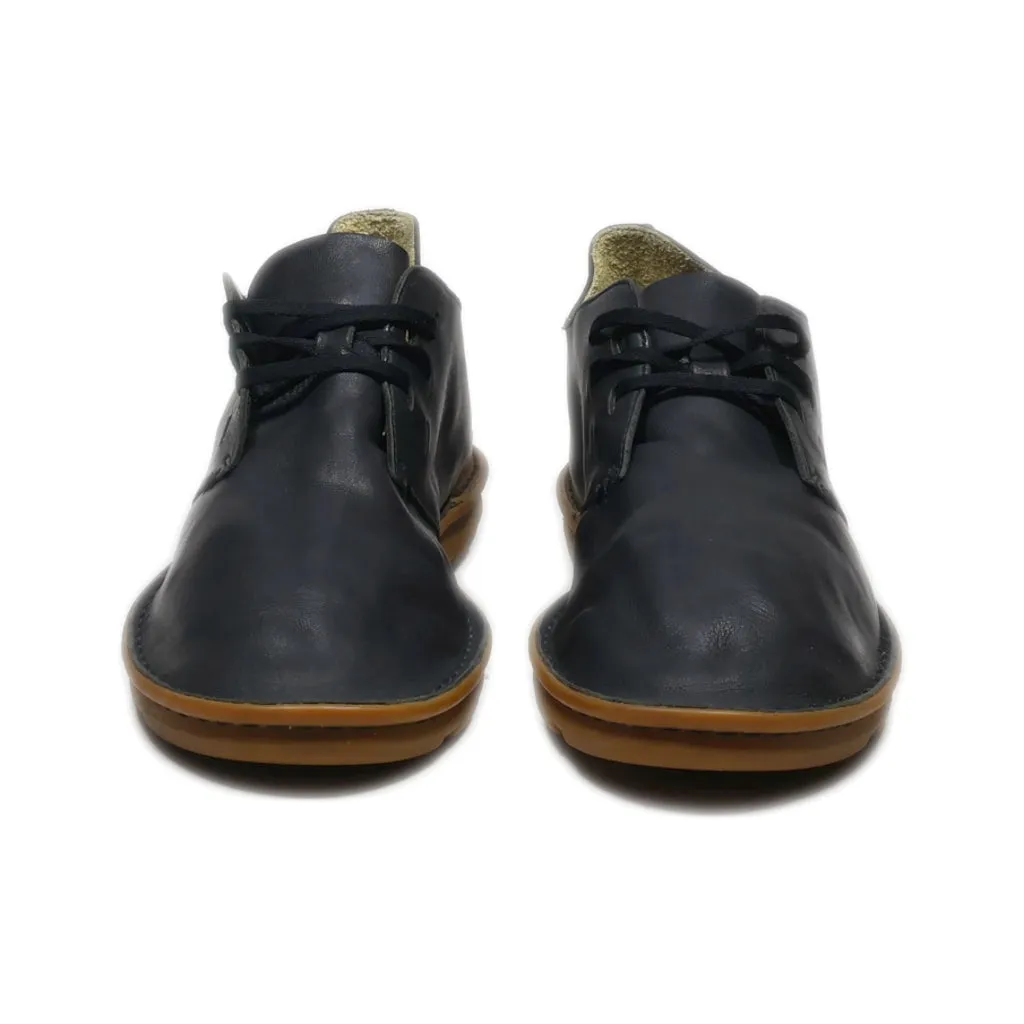 Clarks Chukka Ankle Boots Leather Black Colour For Men
