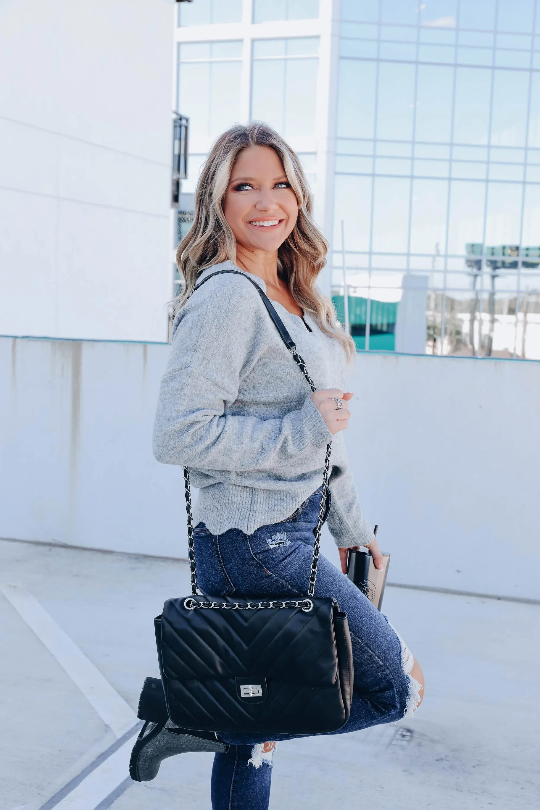 Colossal Quilted Crossbody Purse - Black/Silver