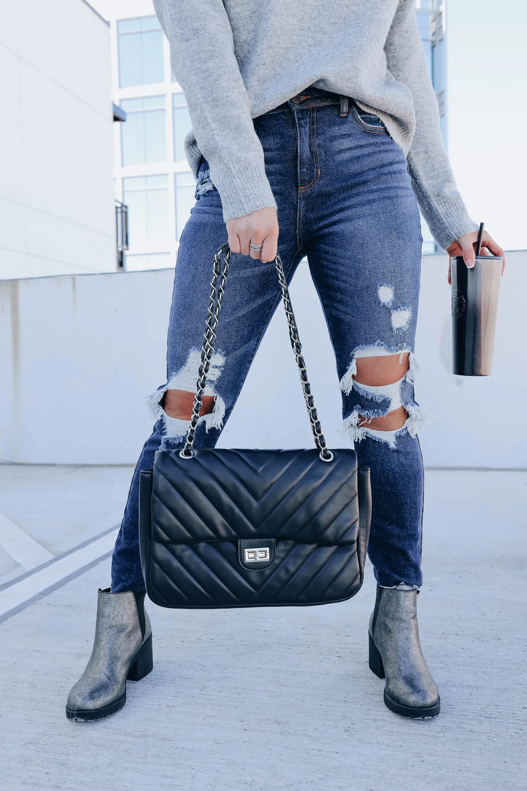 Colossal Quilted Crossbody Purse - Black/Silver
