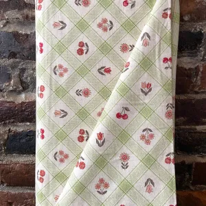 Cottee - Flower & Fruit 6100 in 2C - Linen Cotton Sheeting - Kokka