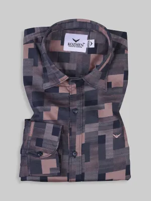 Dark Peach and Shadow Black Geometric Print Shirt