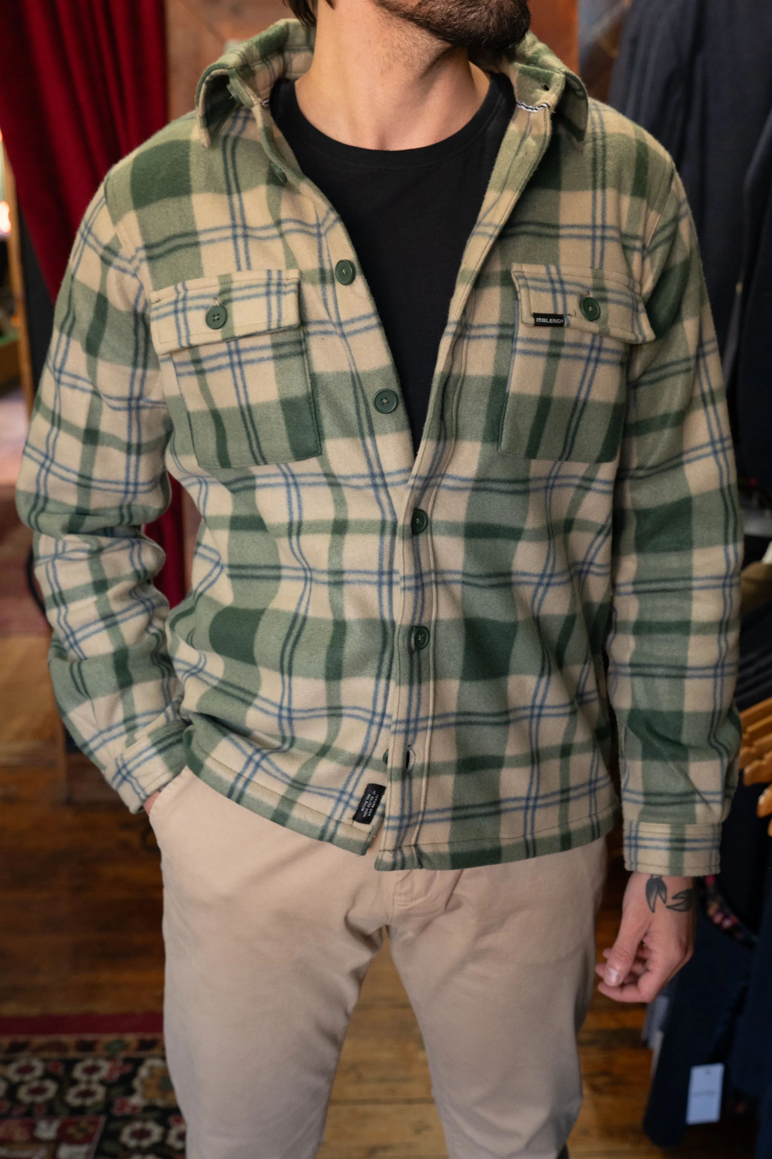 Deep Forest Check Overshirt Casual Look
