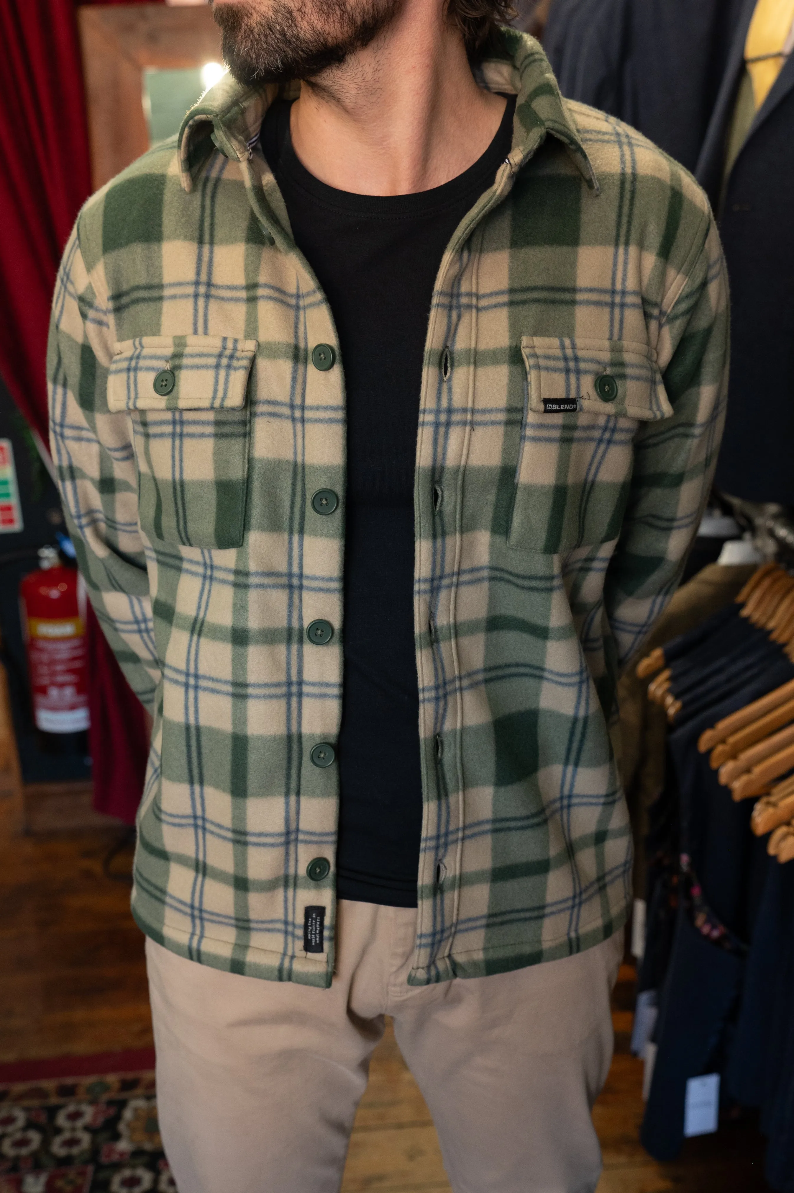 Deep Forest Check Overshirt Casual Look
