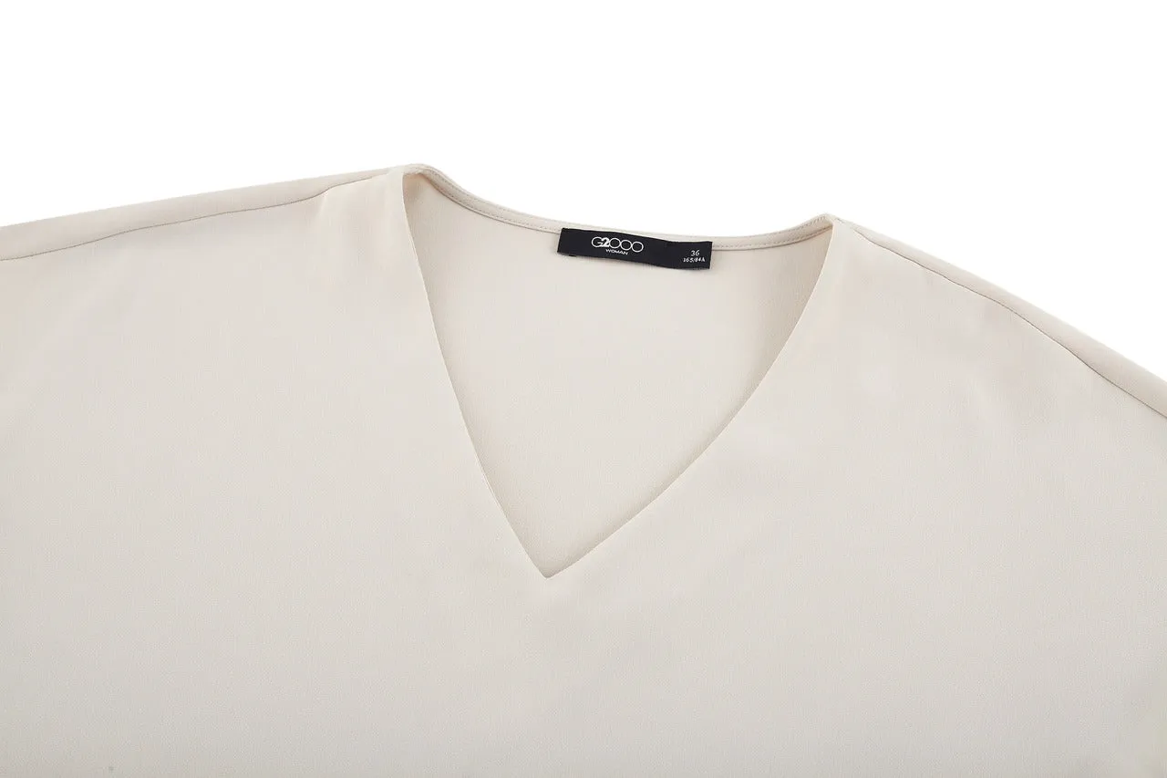 Diamond Shape V-neck Blouse with Printed Scarf