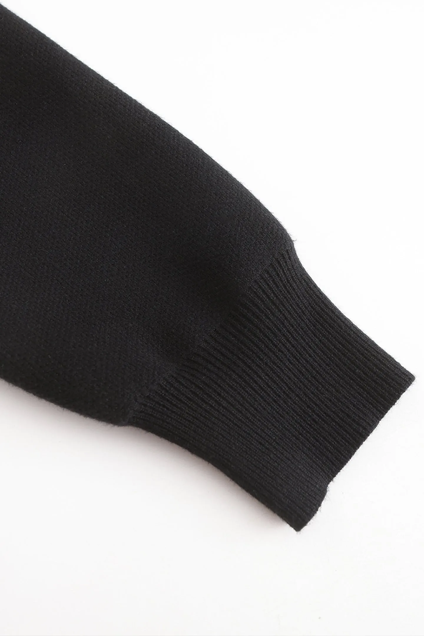 Disark Modal Anti-Pilling Knitted Hoodie-Black
