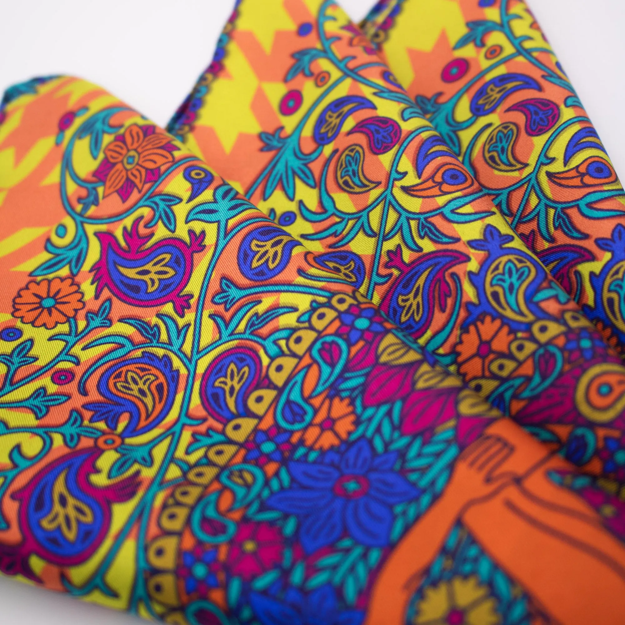 Discobolos Baramulla, Paisley Gods Silk Pocket Square