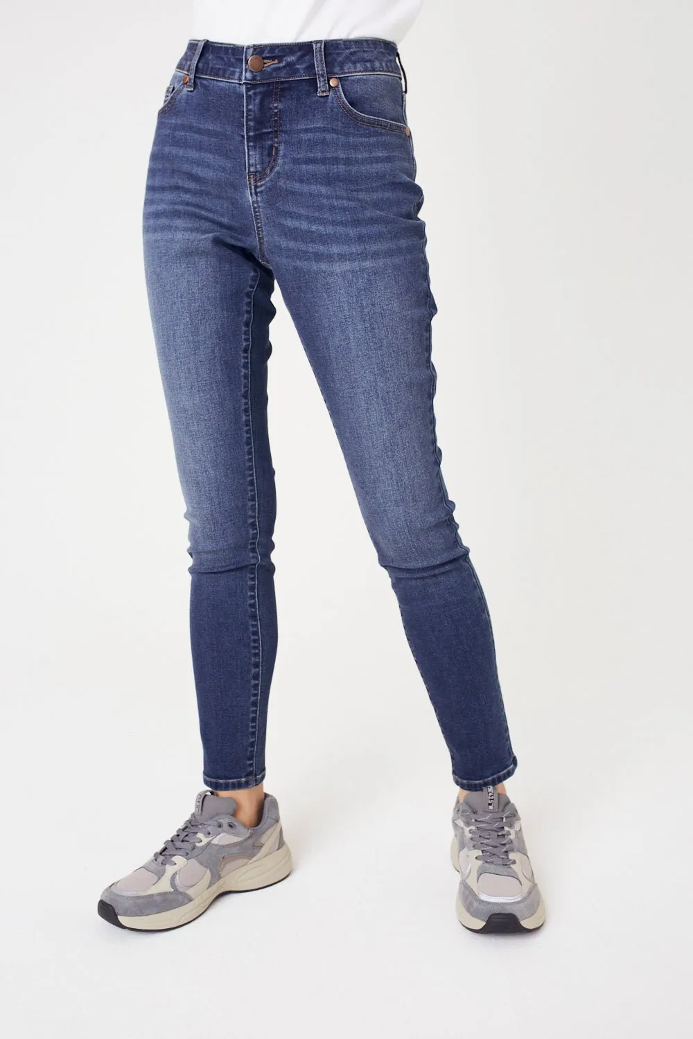 Dressbarn Incrediflex Denim Fit Solution 5 Pocket Skinny Jean - Misses