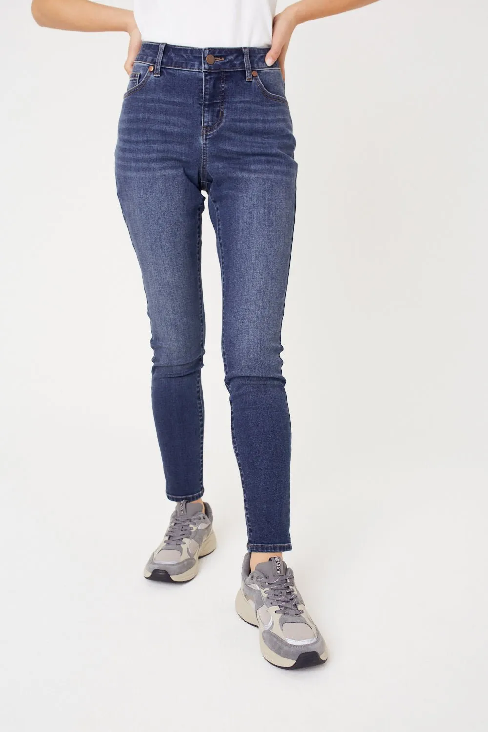 Dressbarn Incrediflex Denim Fit Solution 5 Pocket Skinny Jean - Misses