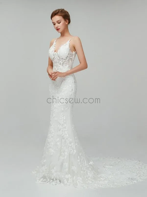 Elegant Spaghetti Strap Lace Applique Mermaid Long Wedding Dresses XDM1110