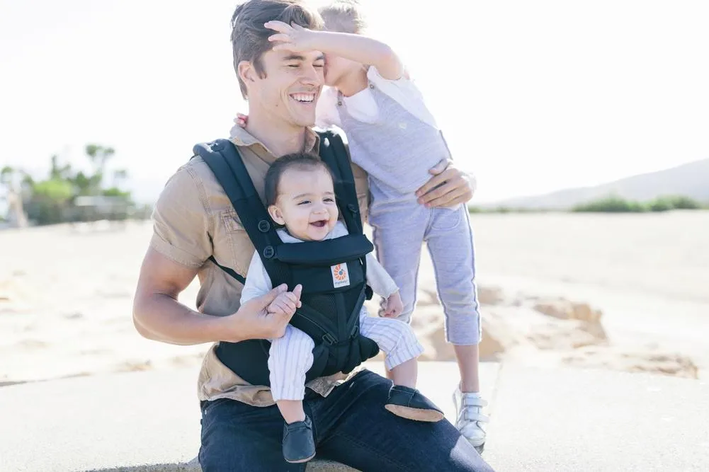 Ergobaby Omni 360 Cool Air Mesh Carrier - Onyx Black