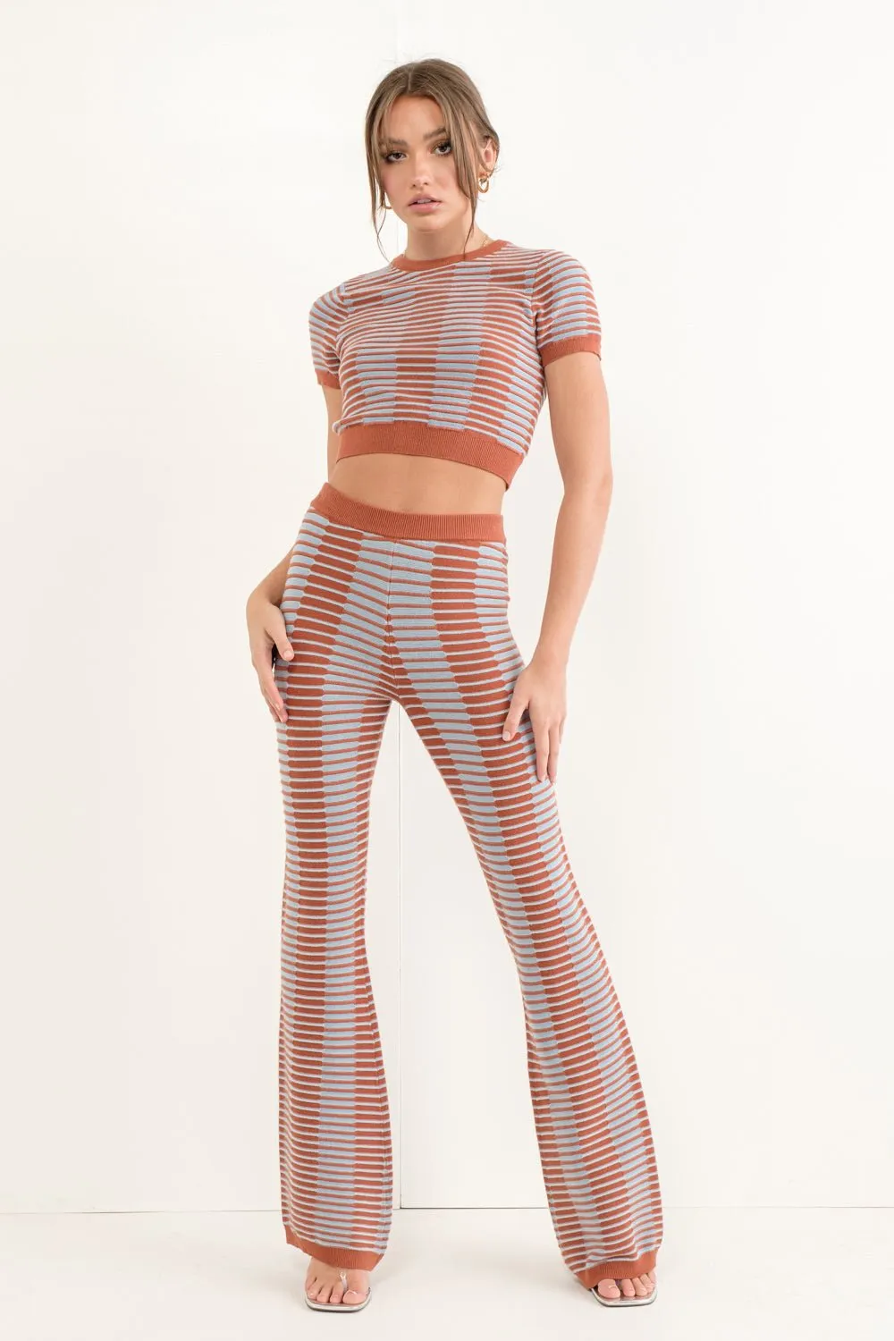 Ezra Texture Knit Flare Pant