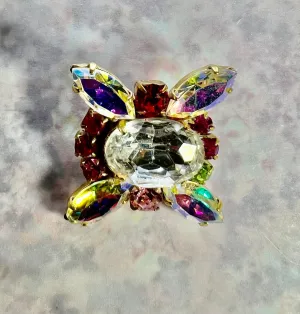 Fancy glass button with a shank