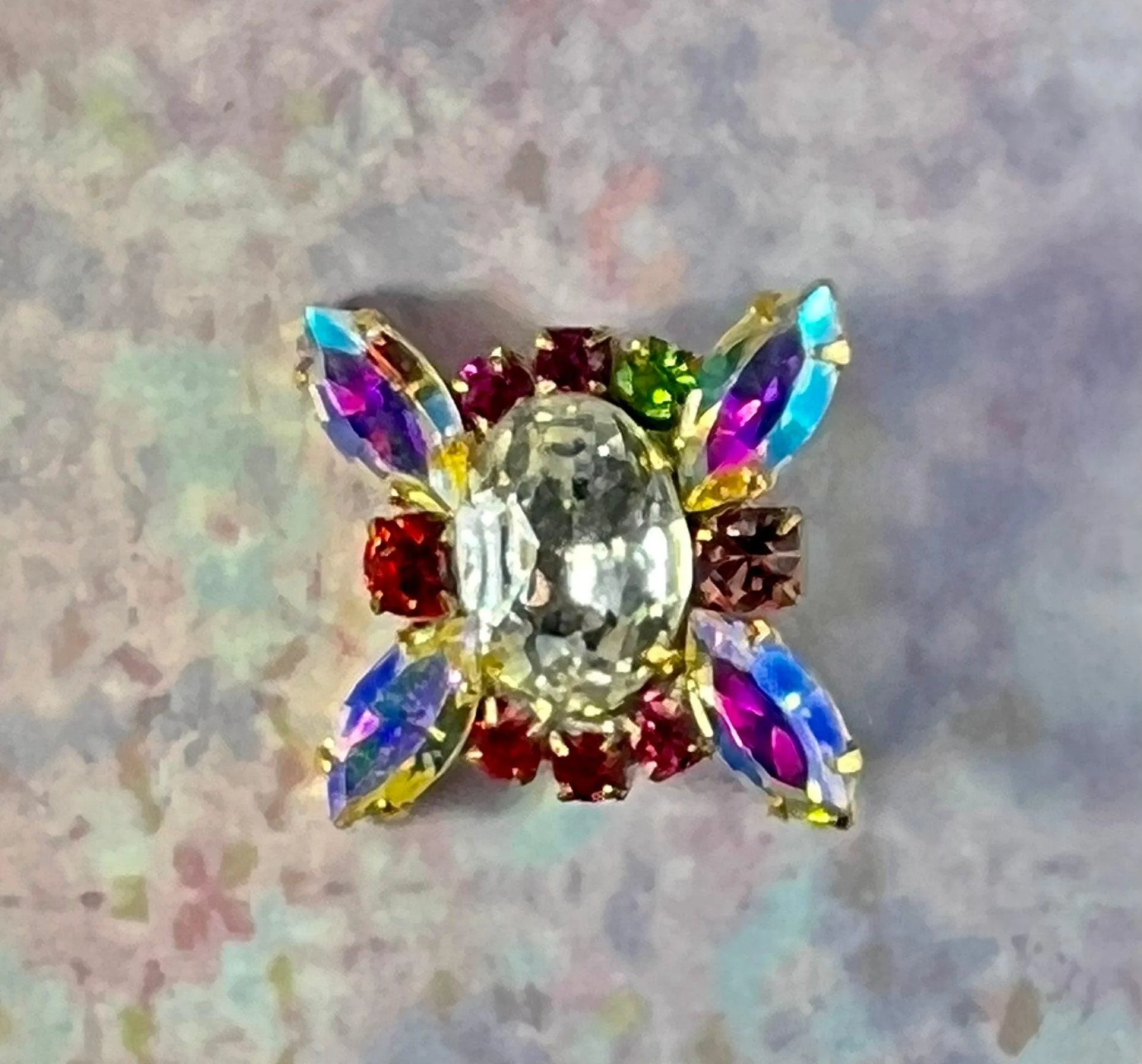 Fancy glass button with a shank
