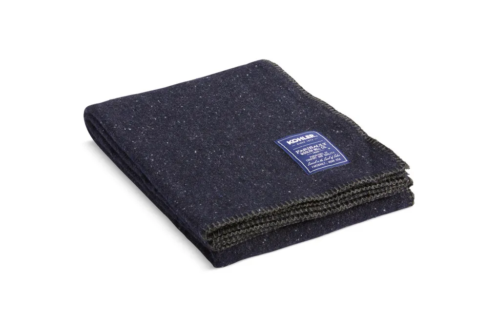 FARIBAULT WOOLEN MILL CO.® UTILITY WOOL BLANKET. 2 COLOR OPTIONS.