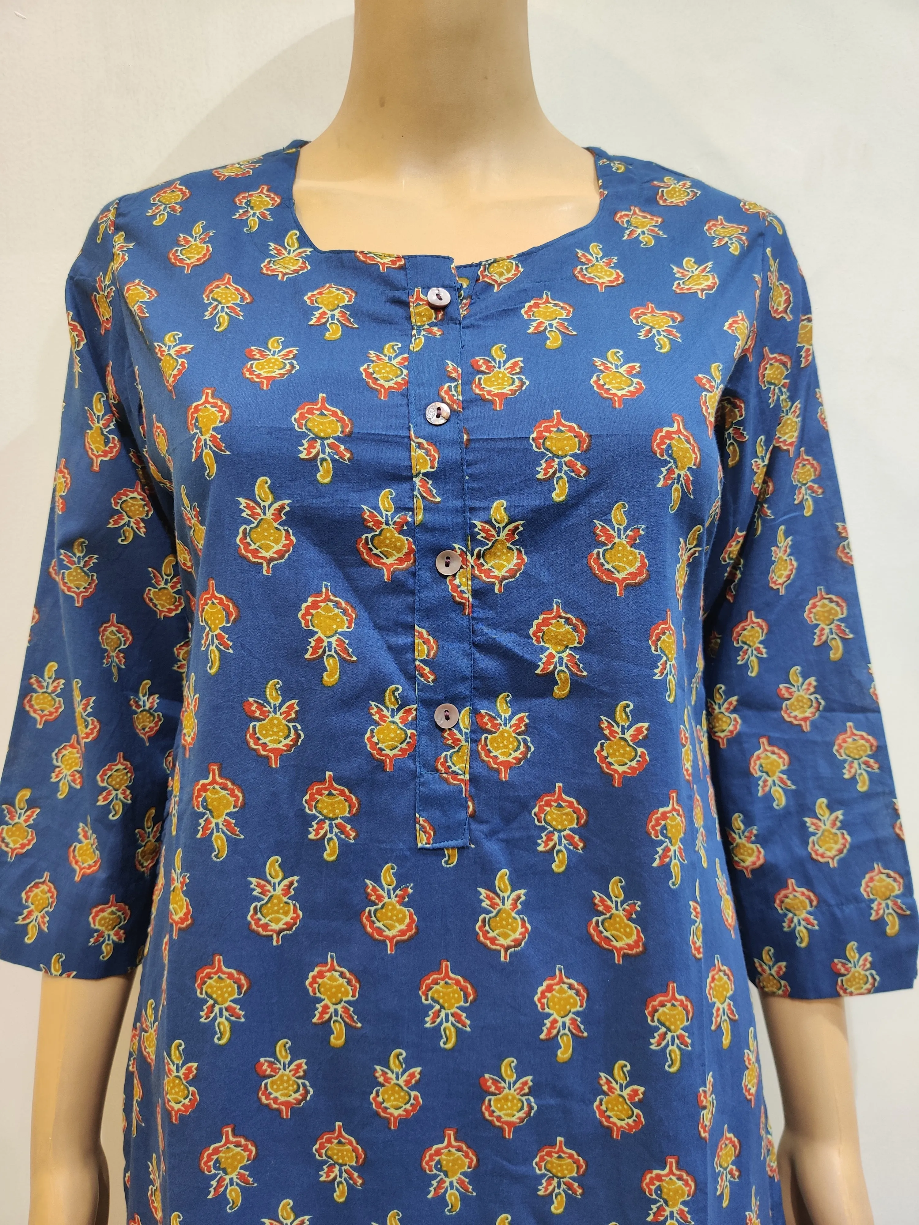 Firethorn Kurti