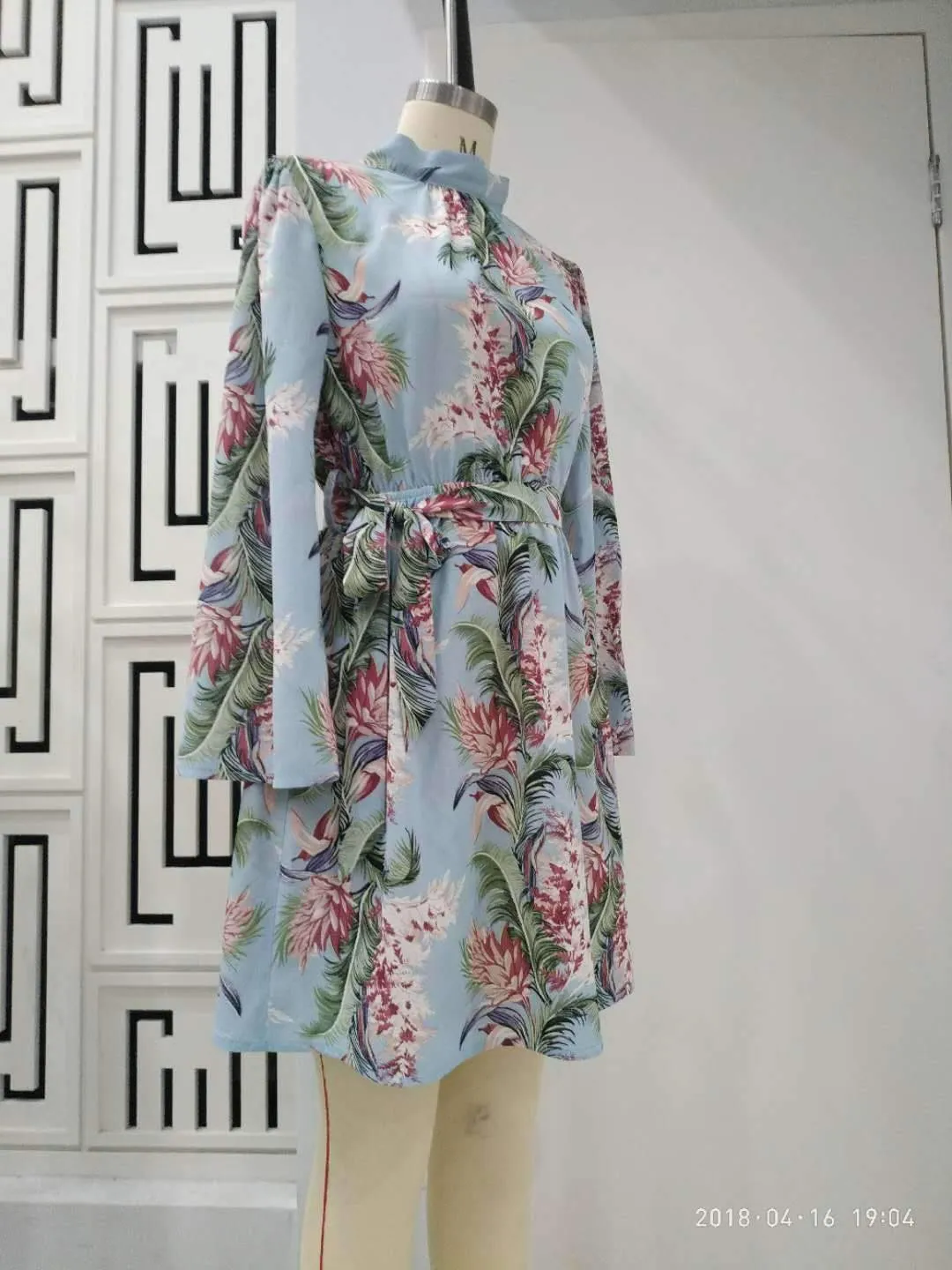 Flower Printed Long Sleeve Backless Belted Mini Dress