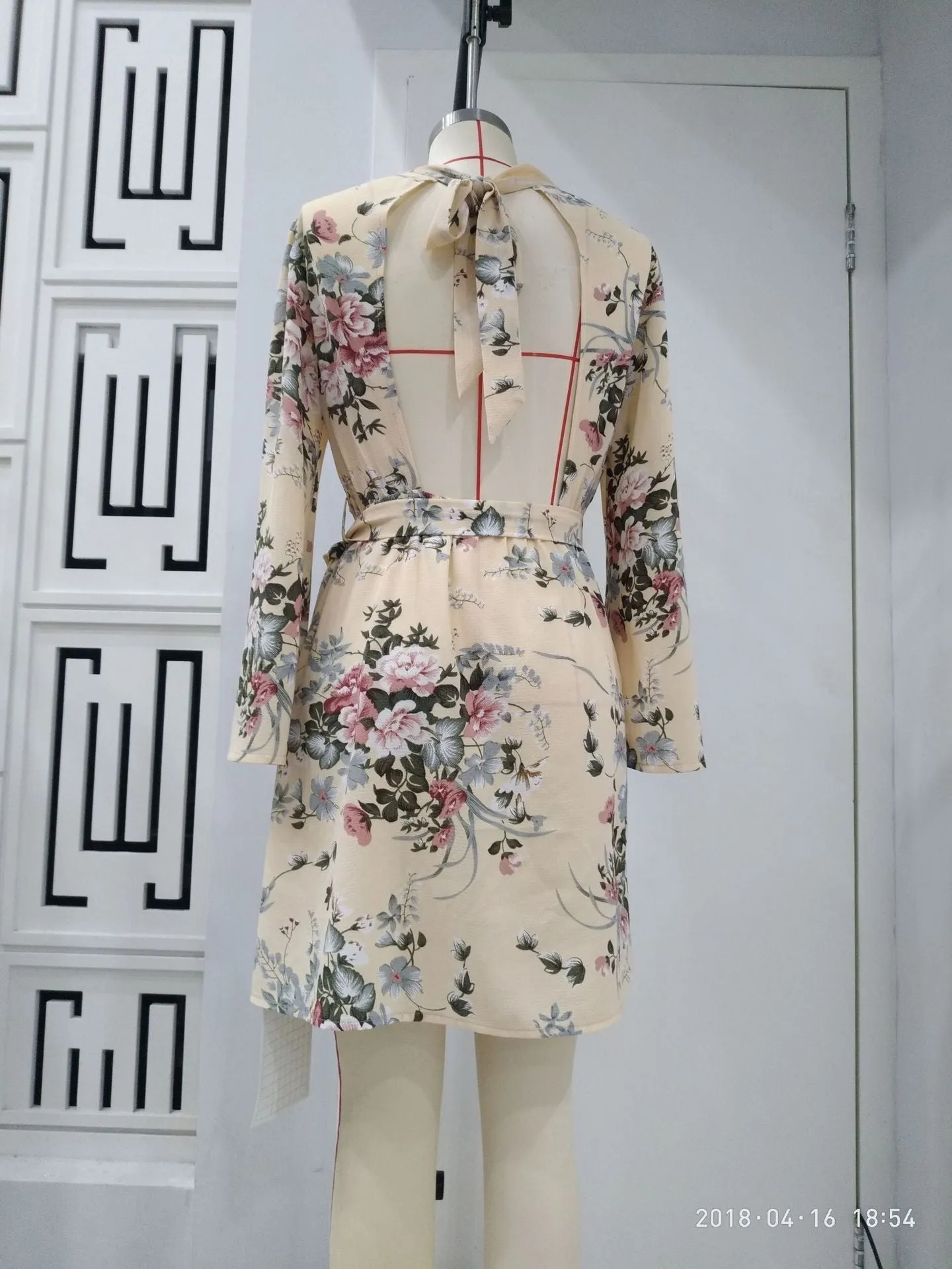 Flower Printed Long Sleeve Backless Belted Mini Dress
