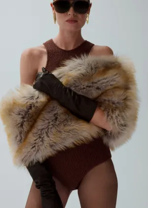 Fur shawl in beige