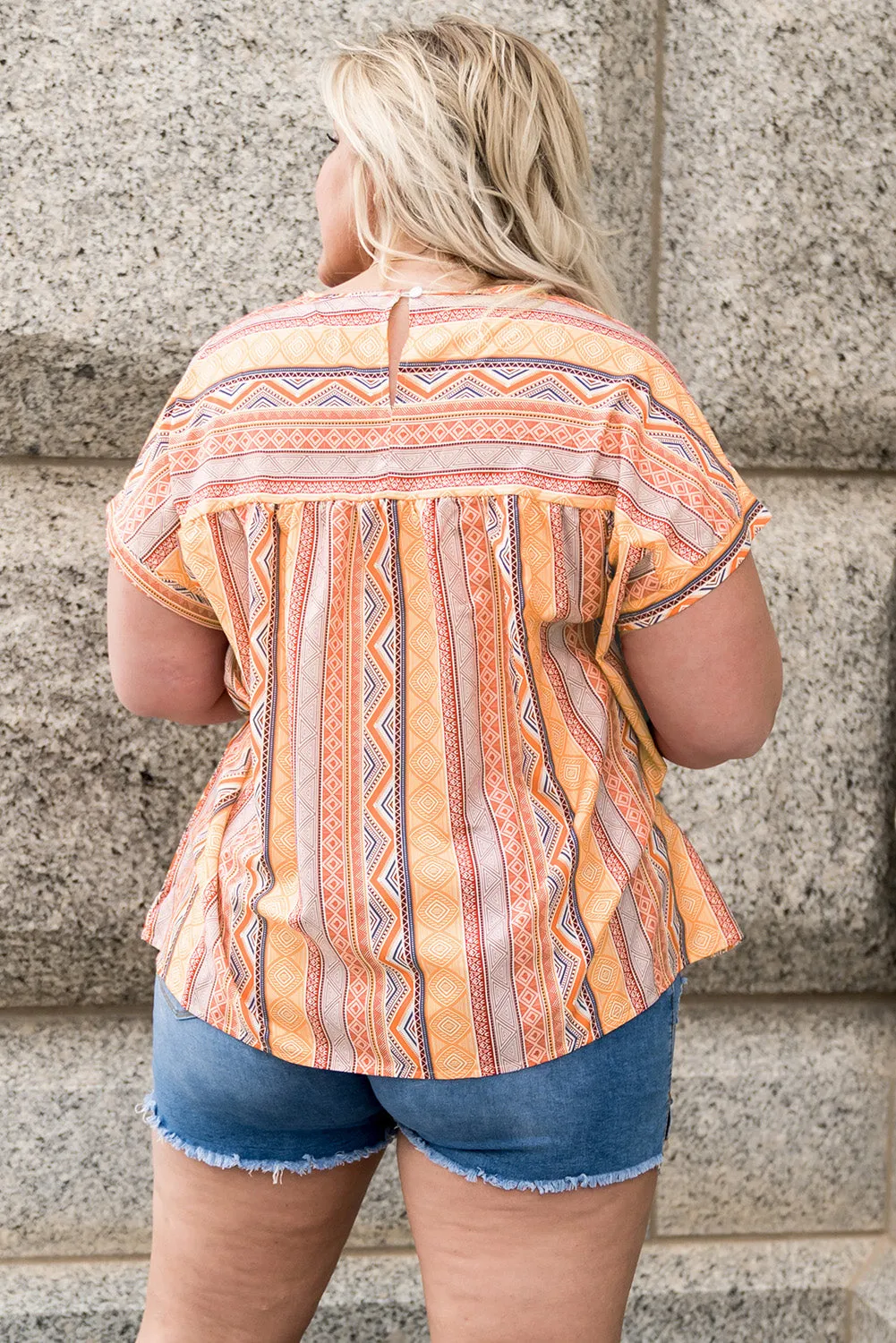 Geometric Print Short Sleeve Top Plus Size