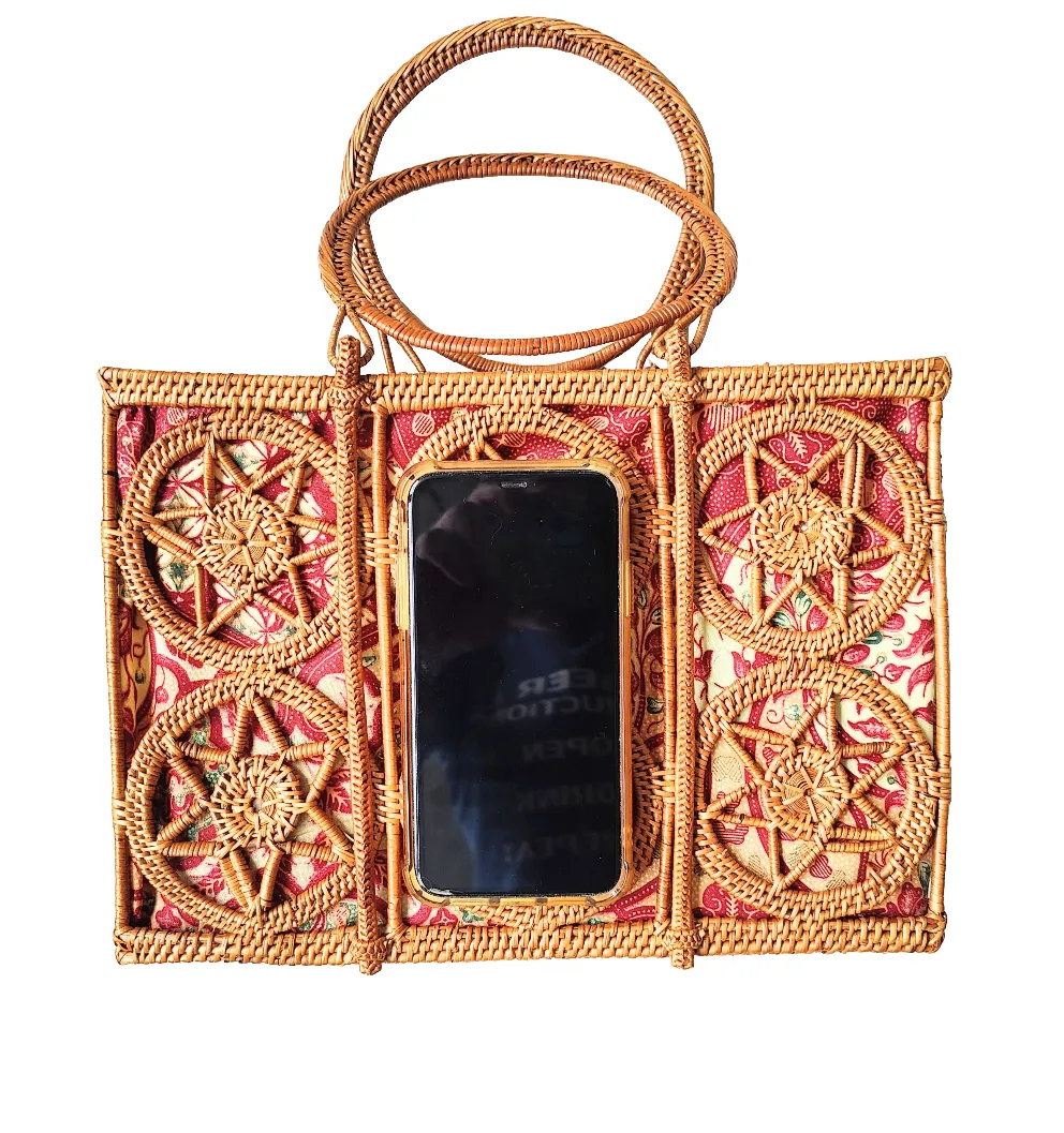 Handbags: Star Themed Large Top Handle, Hand - Woven Natural Rattan Tote Bag.