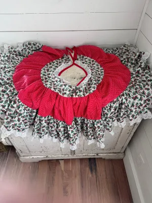 Handmade Vintage Tree Skirt