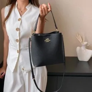 High-Quality Women Bag - Coach Bucket Bag with Branded Box (Black)