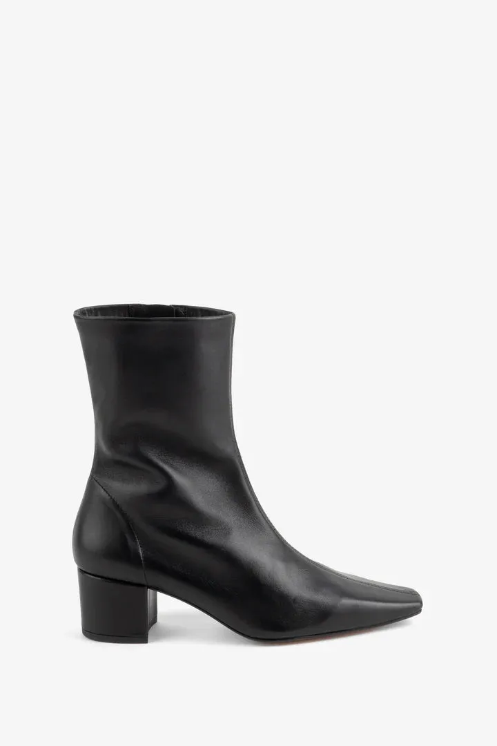 IB CARLTON BLACK BOOTIES