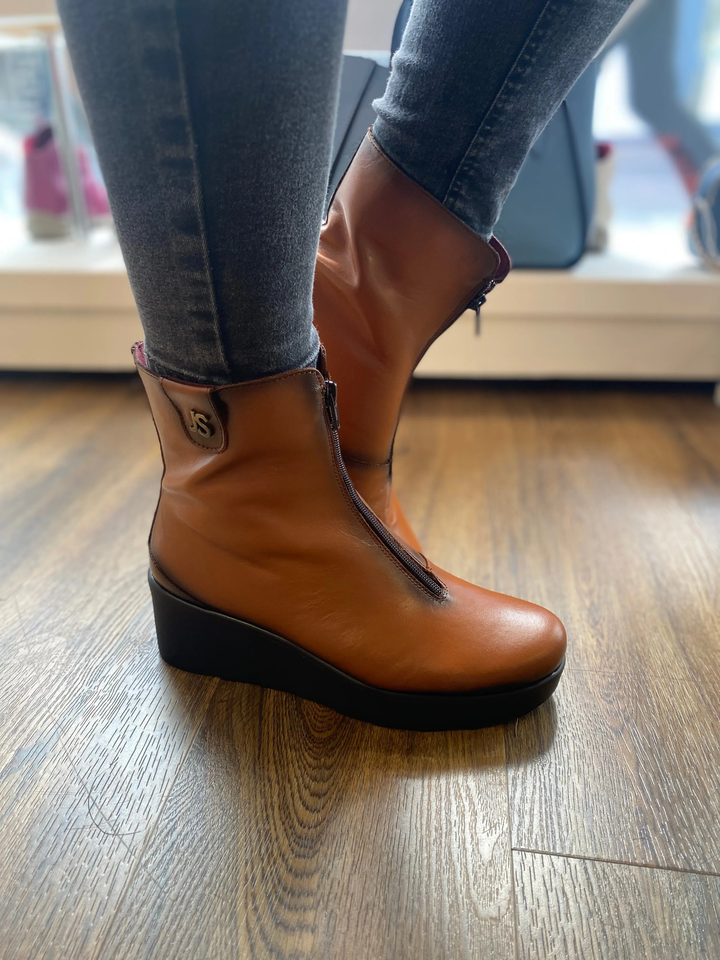 Jose Saenz Tan Wedge Zip Ankle Boot