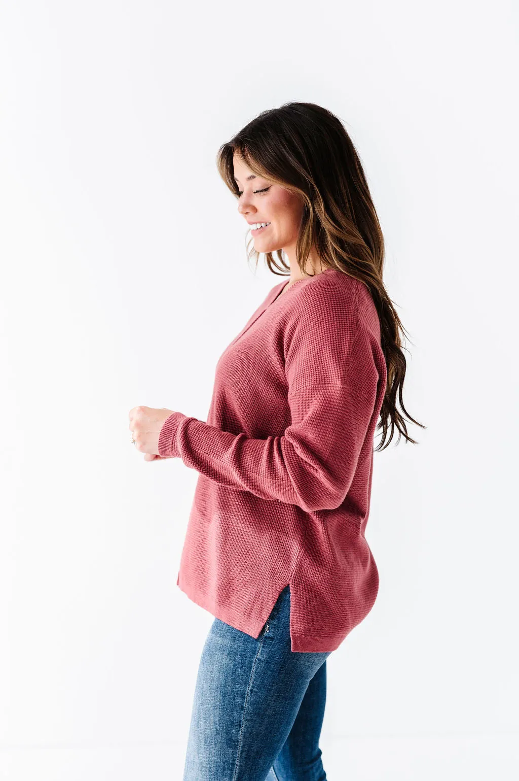 Jovie Pullover Sweater in Dark Rose