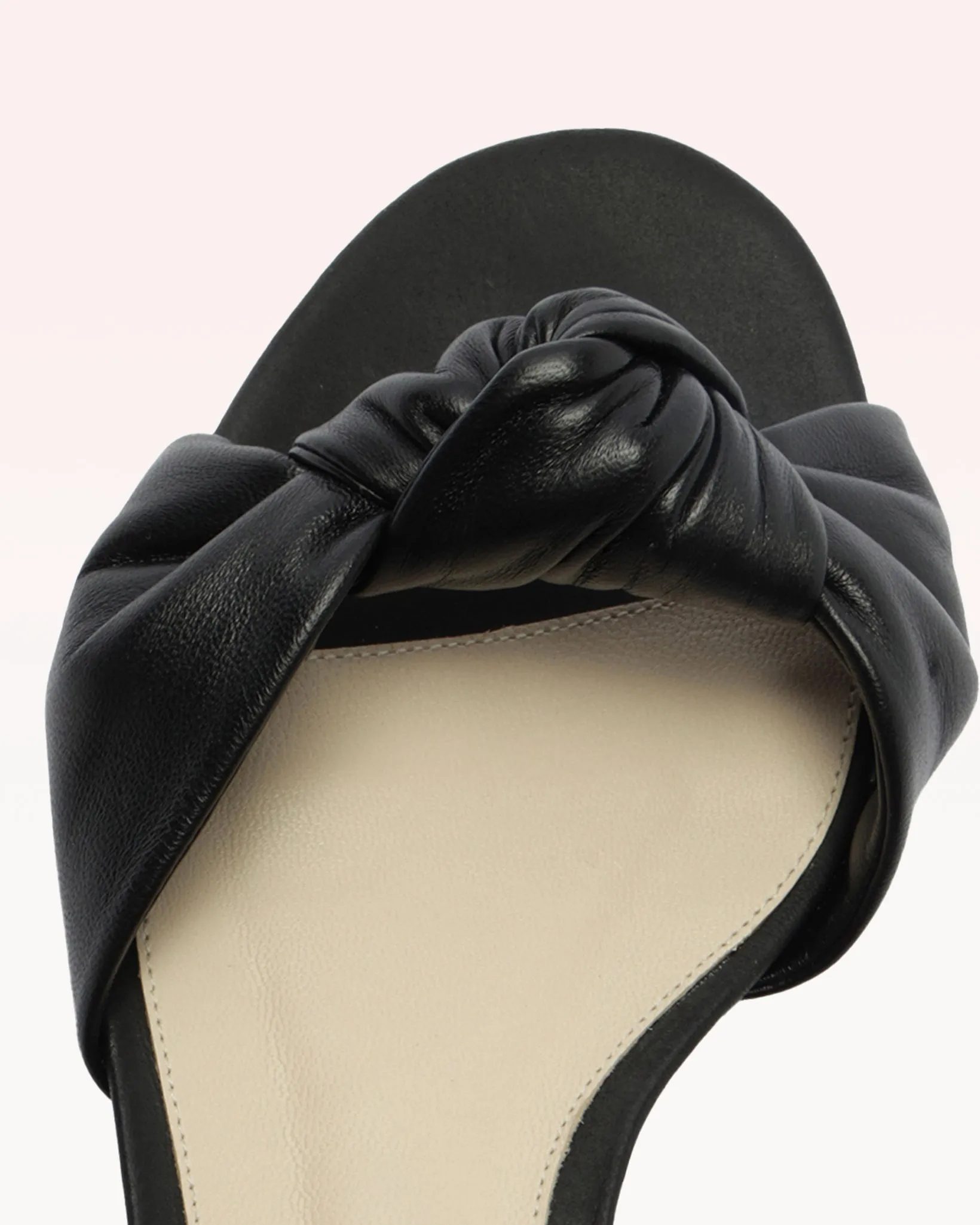 Kace Flat Black