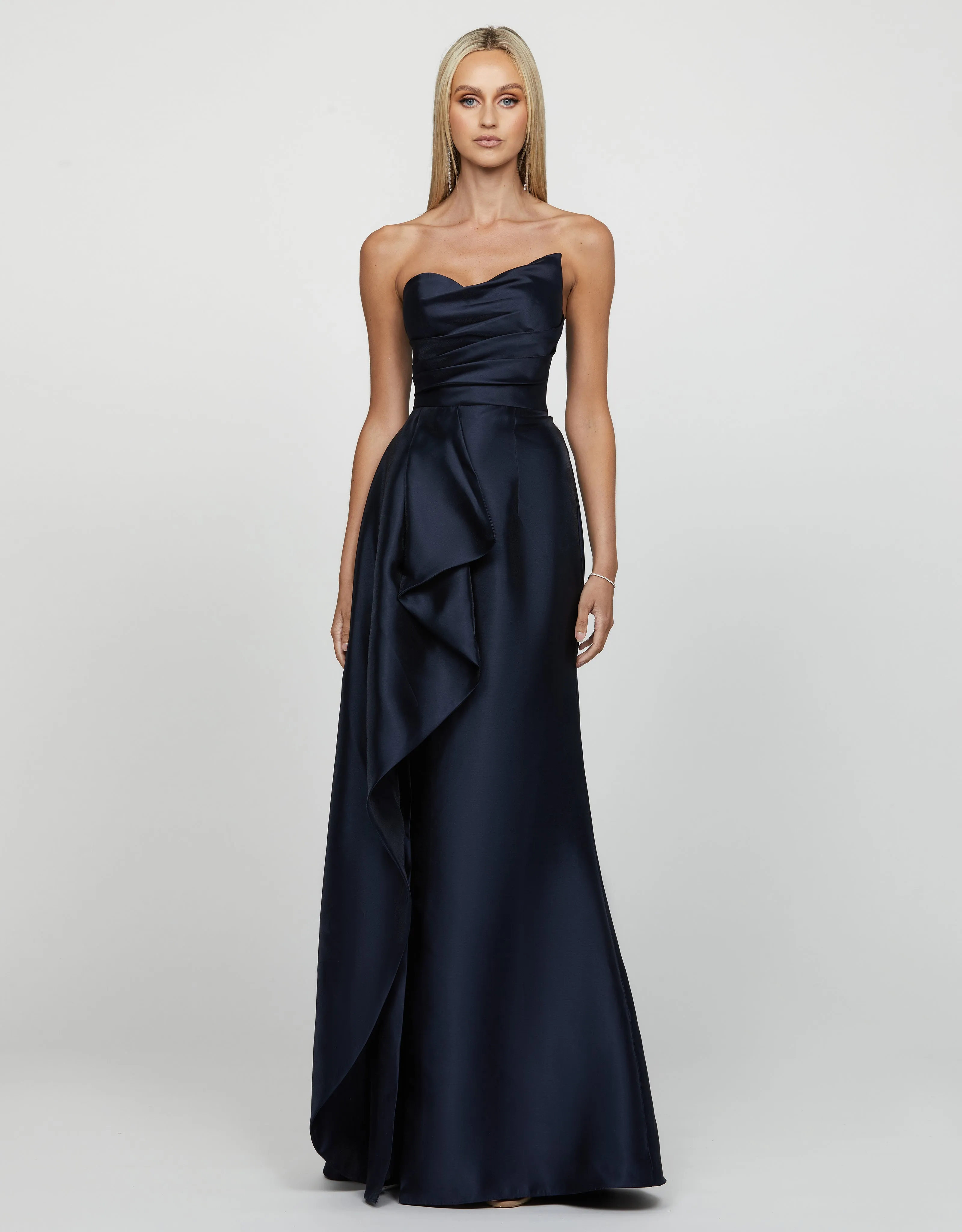 Kasery Asymmetric Gown
