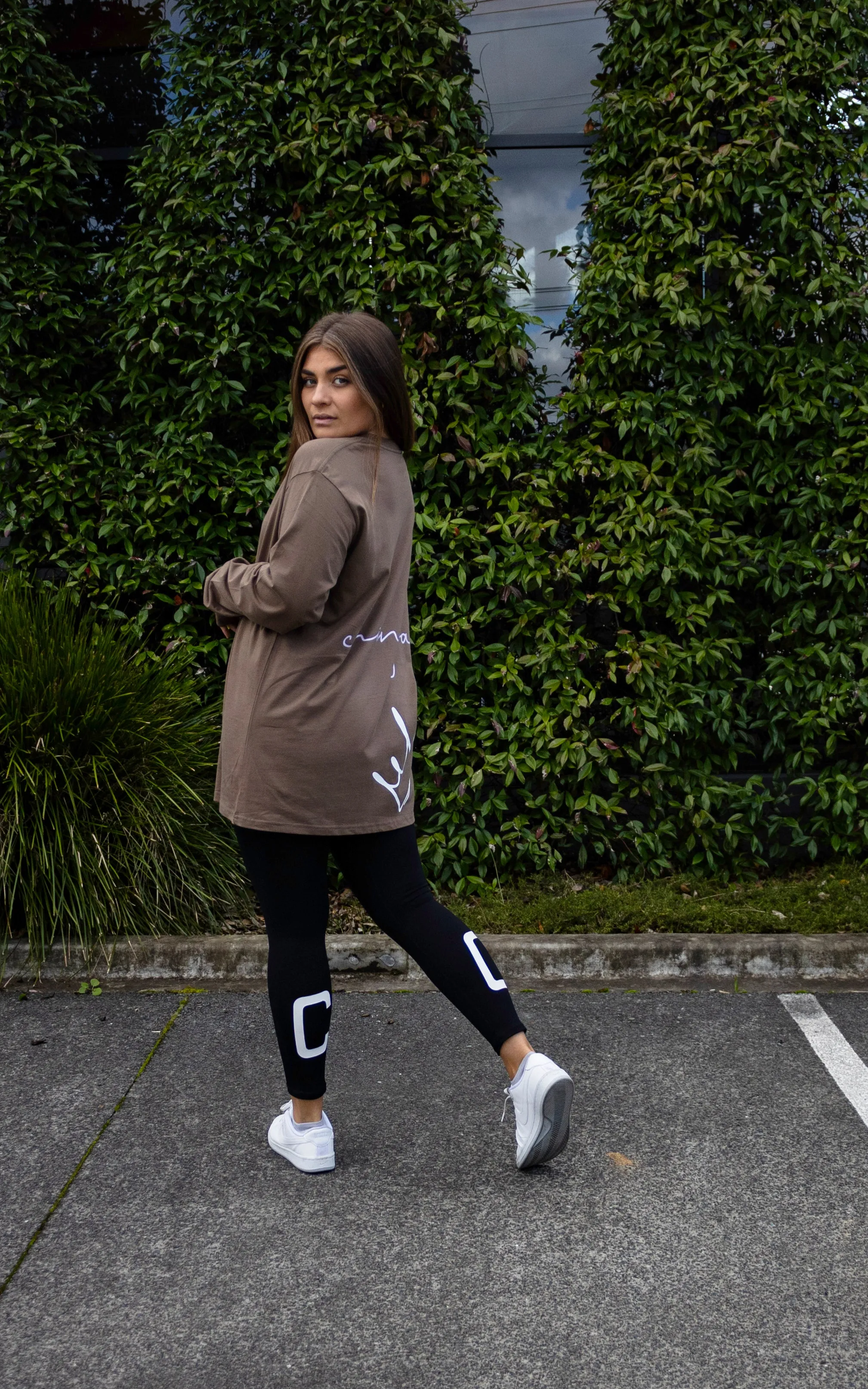 KATE LONGSLEEVE BROWN