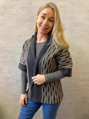 Lagune cardigan by Hanne Falkenberg, No 20 knitting kit